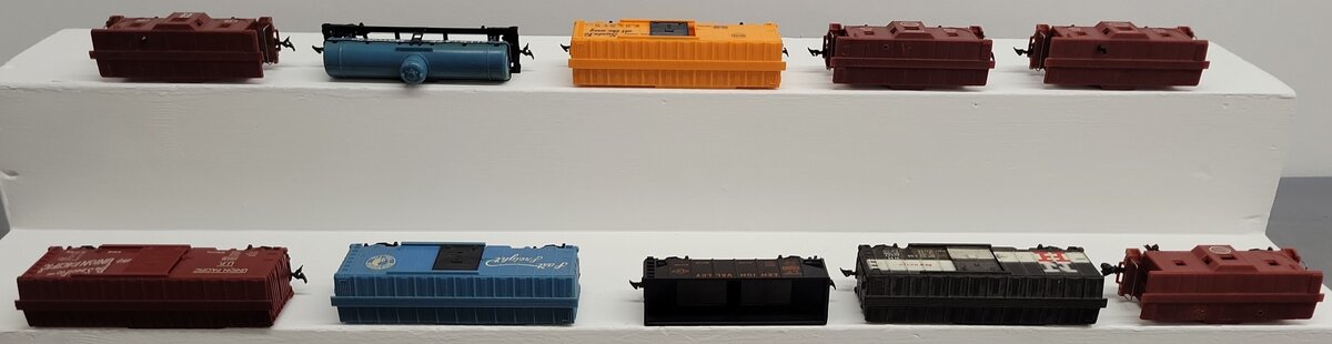 Marx HO Gauge Assorted Freight Cars 630, 25000, 40397, 104436, 20268 [10] VG