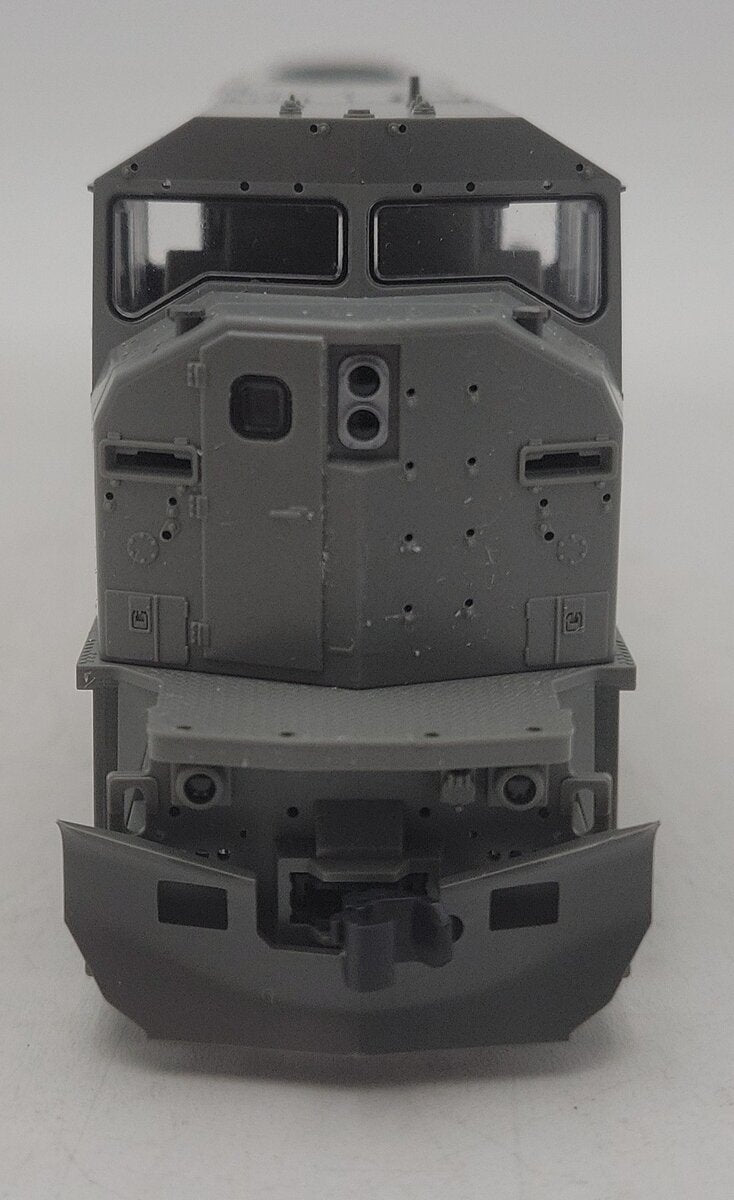 Kato 37-6350 HO Scale Undecorated EMD SD90/43MAC Diesel Locomotive EX/Box