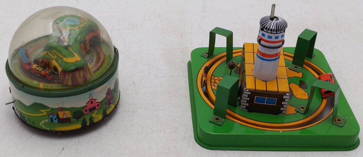 Wind Up Mini ChooChoo With Bell & MS277 Airport Carousel VG