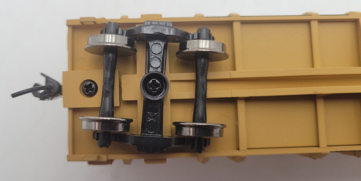 Walthers 932-3161 HO Scale TTX 63' Pulpwood Flat Car #82055 EX/Box