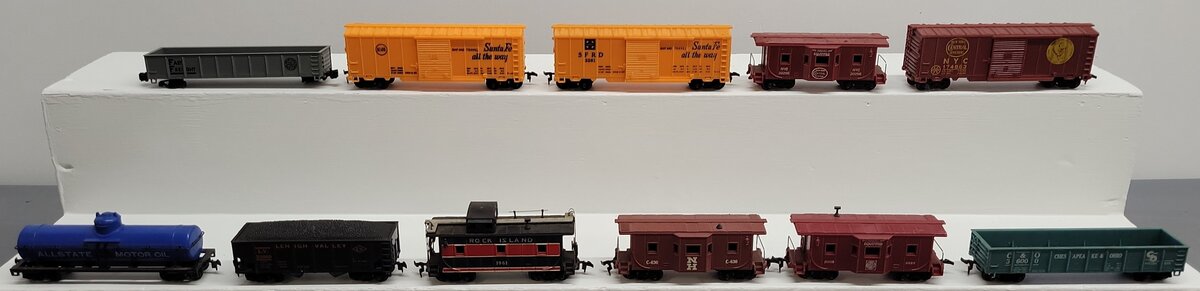Marx HO Gauge Assorted Freight Cars 2226, 25000, 630, 1961, 174853, 36000 [11] VG