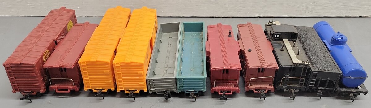 Marx HO Gauge Assorted Freight Cars 2226, 25000, 630, 1961, 174853, 36000 [11] VG