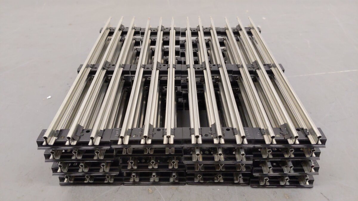 Lionel 6-65500 O Gauge 10" Regular Straight Track (16) EX