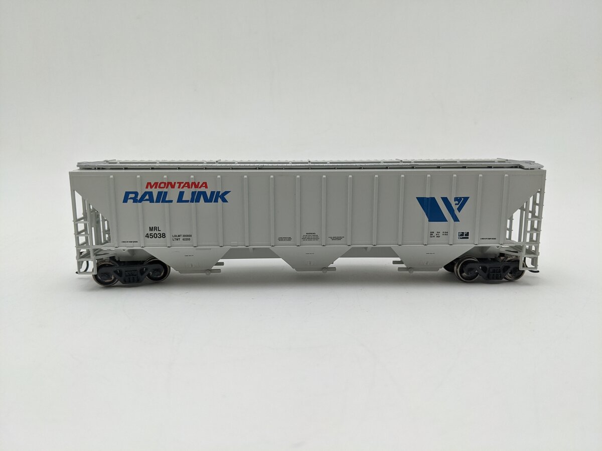 Athearn RND1194 HO Scale American Car & Foundry Centerflow Hopper #54031 LN/Box