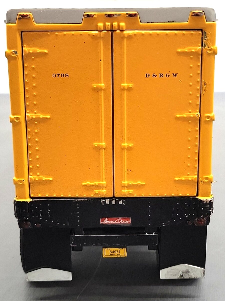 ERTL 1:25 Rio Grande GMC Tractor Great Dane Trailer #0798 EX