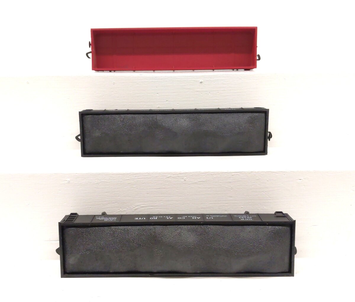 AHM O Scale 2-Rail Assorted Gondolas [3] EX
