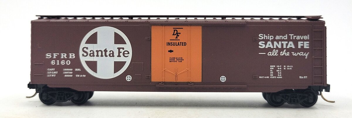 Micro-Trains 32050/2 N-Scale Santa Fe 50' Steel Plug Door Boxcar #6160 LN/Box
