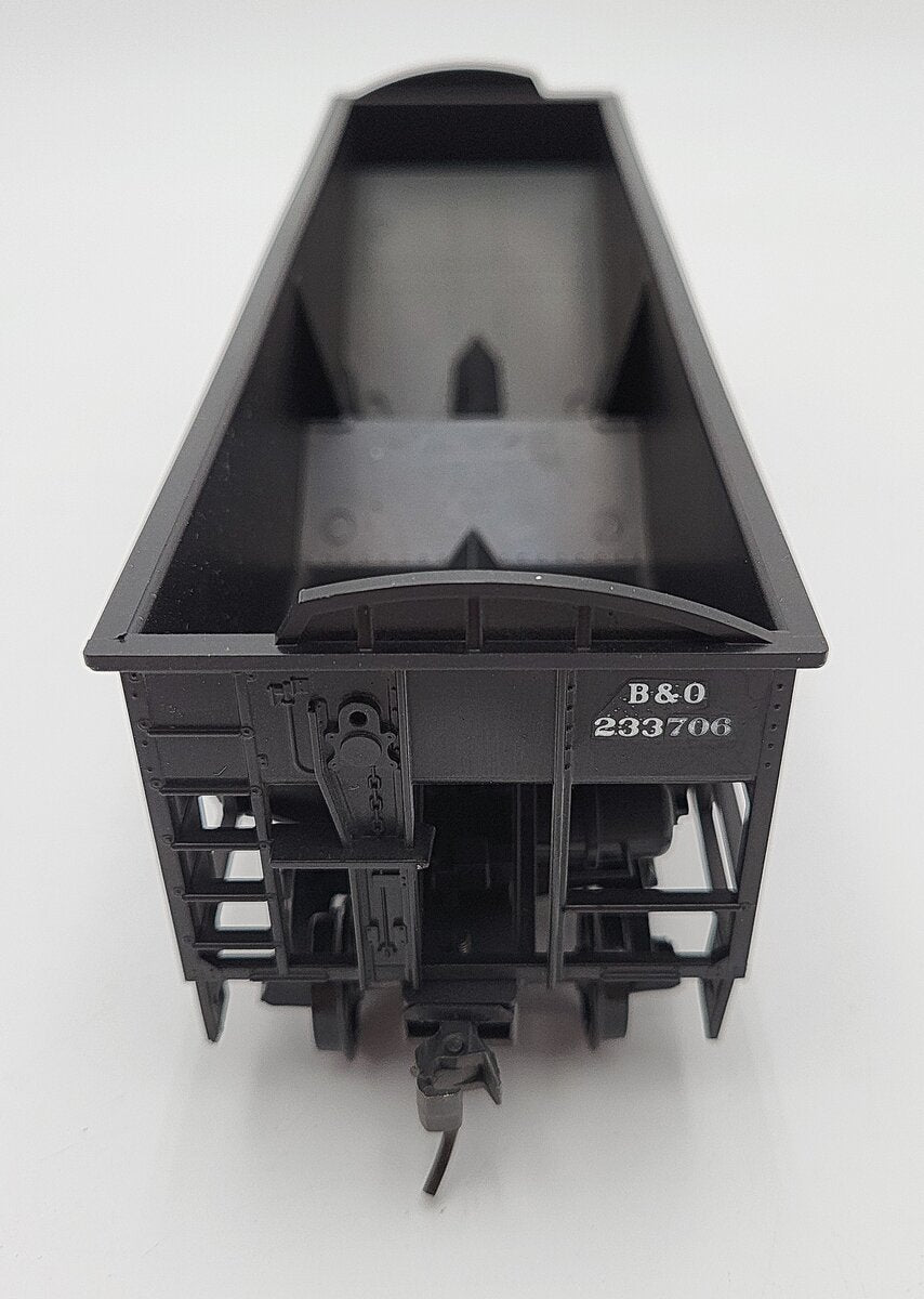 Weaver O Scale Baltimore and Ohio Hopper Car #233706 2-rail EX/Box