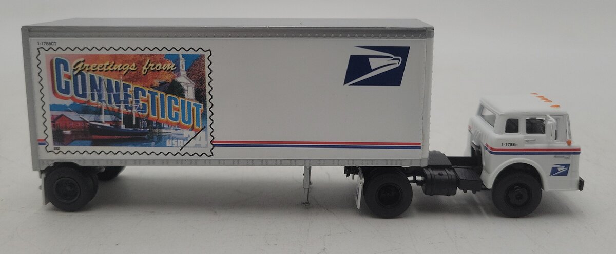 Athearn 93407 HO Scale USPS Truck and Trailer - Connecticut EX