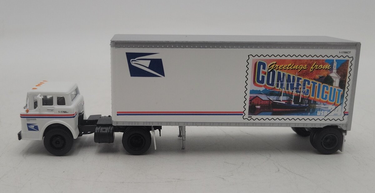 Athearn 93407 HO Scale USPS Truck and Trailer - Connecticut EX