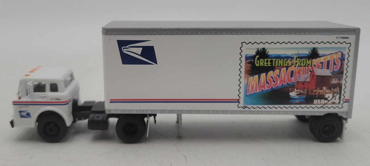 Athearn 93421 1:87 USPS Ford C Tractor & Massachusetts Pup Trailer EX