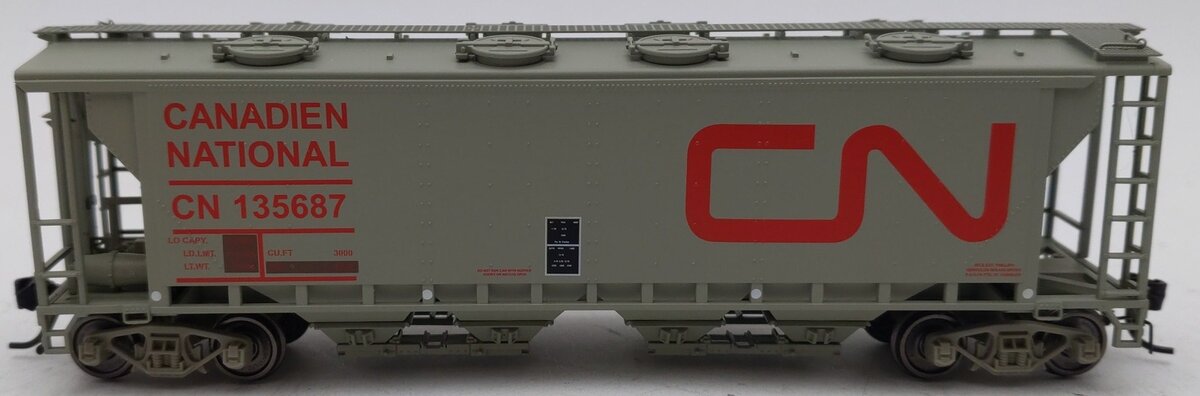 True Line Trains 300327 HO Scale Canadian National 4-Bay Covered Hopper #135687 LN/Box