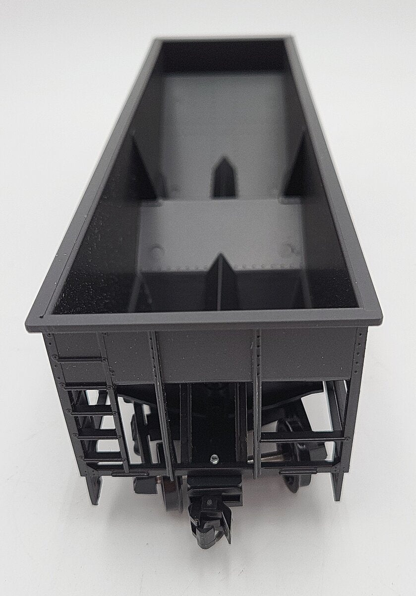 Weaver O Scale Baltimore and Ohio Hopper Car #46572 2-Rail VG/Box