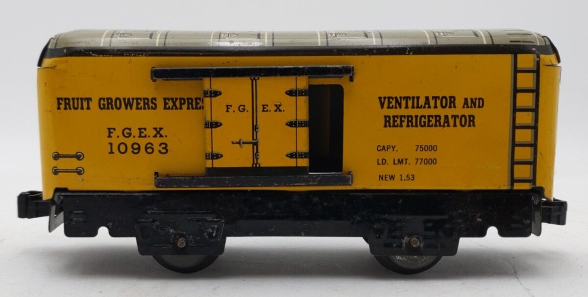 Marx 10963 Vintage O Fruit Growers Express Tin Litho Boxcar