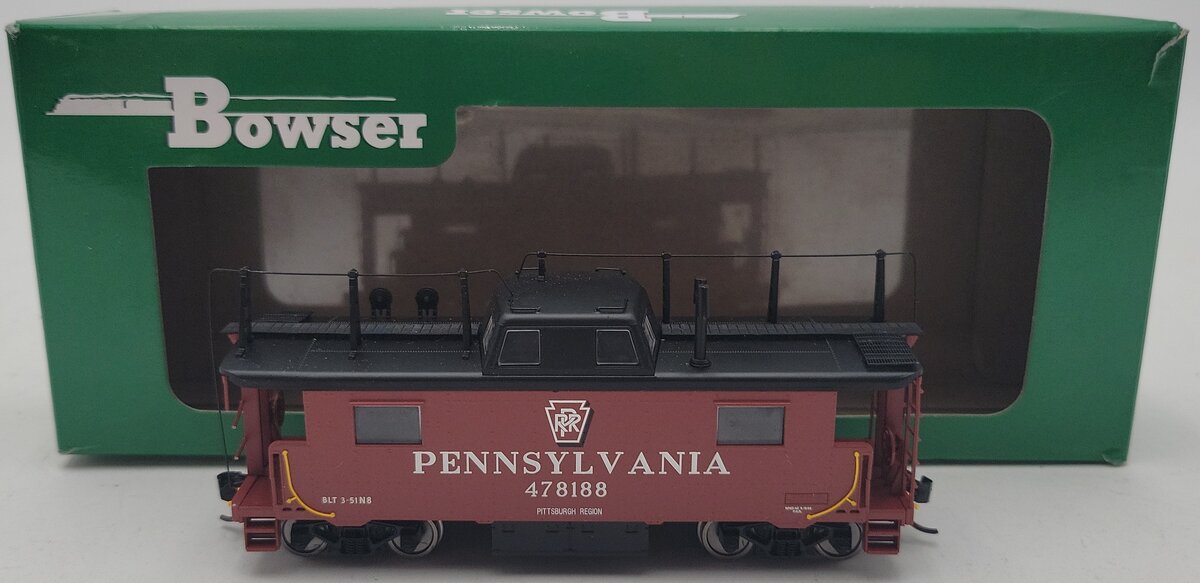 Bowser 42520 HO Pennsylvania Railroad N8 Caboose w/ Antenna #478188 LN/Box
