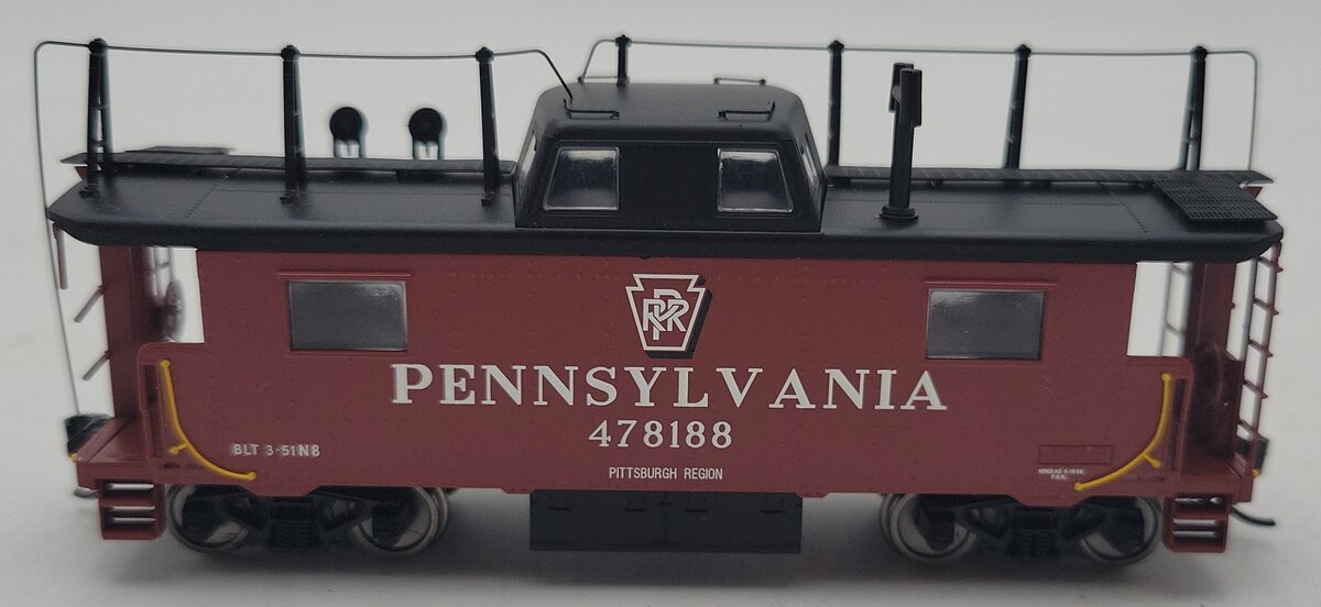 Bowser 42520 HO Pennsylvania Railroad N8 Caboose w/ Antenna #478188 LN/Box