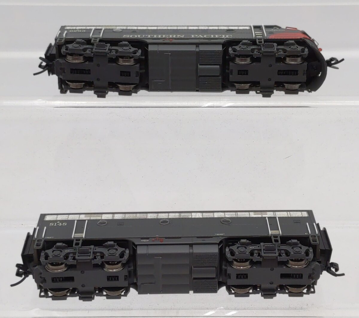 Broadway Limited 7760 N SP EMD F7 A/B Diesel Locomotive Sound/DC/DCC #6233/#8148 EX/Box