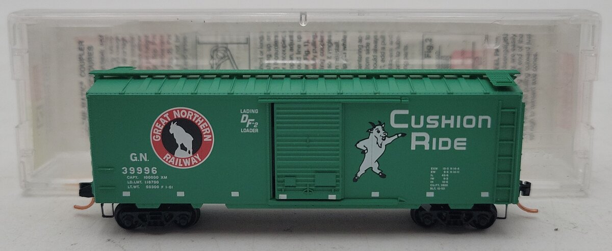 Micro-Trains 02000680 N Great Northern 40' Standard Single Door Boxcar #39996 LN/Box
