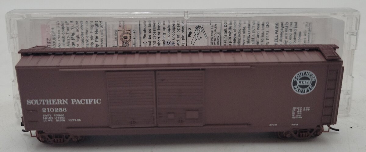Micro-Trains 03400392 N SP 50' Double-Door Boxcar w/Freight Load #210256 LN/Box