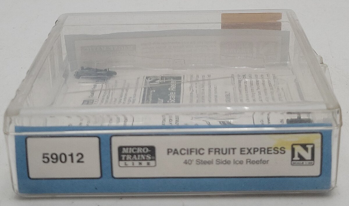 Micro-Trains 05900012 N Pacific Fruit Express 40' Steel Side Reefer (Set of 3) EX/Box