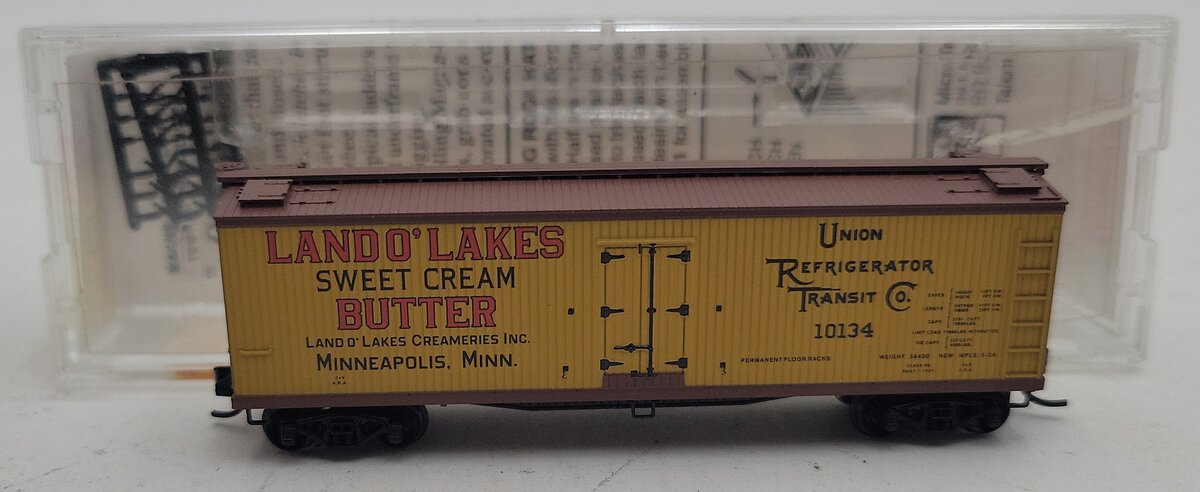 Micro-Trains 04900470 N Land O' Lakes 40' Double Sheathed Wood Reefer #10134 LN/Box