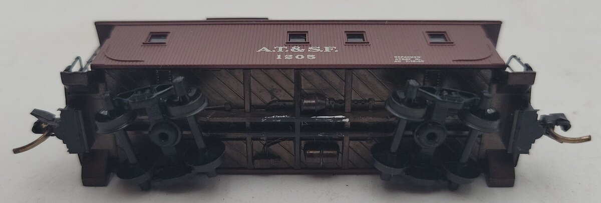 Micro-Trains 05000040 N ATSF 34' Wood Sheathed Caboose #1205 EX/Box