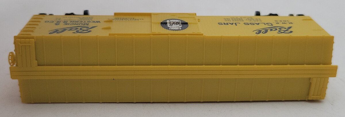 Micro-Trains 04200030 N MWR Ball Glass Jars 40' Dbl Sheathed Wood Boxcar #1020 EX/Box