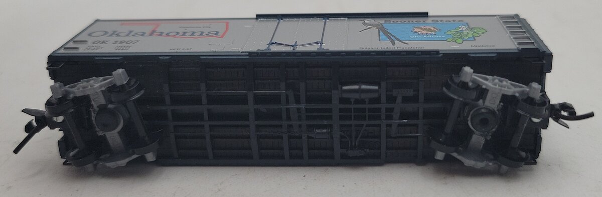 Micro-Trains 02100411 N Oklahoma State 40' Standard Plug Door Boxcar #1907 LN/Box