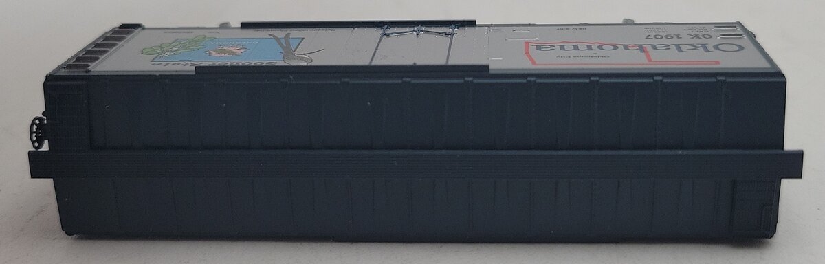 Micro-Trains 02100411 N Oklahoma State 40' Standard Plug Door Boxcar #1907 LN/Box