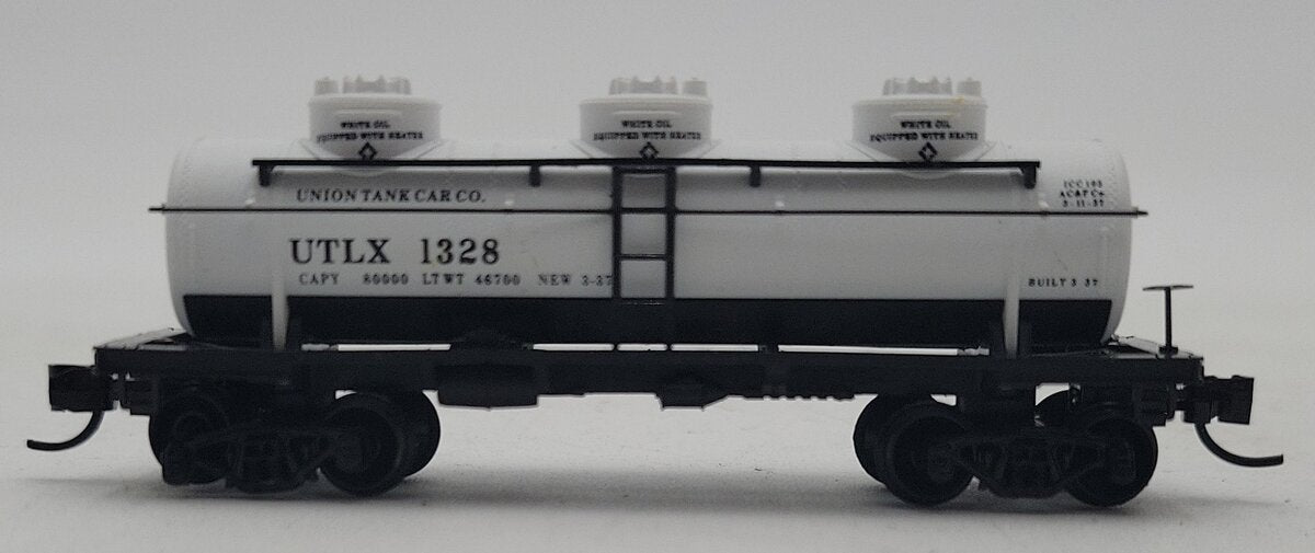 Micro-Trains 06600050 N Union Tank Car Co. 40' Triple Dome Tank Car #1328 LN/Box
