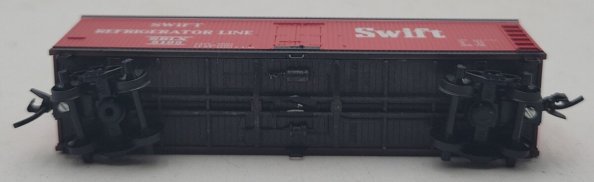 Micro-Trains 04900400 N Swift Refrigerator Line 40' Double Sheathed Reefer #5193 LN/Box