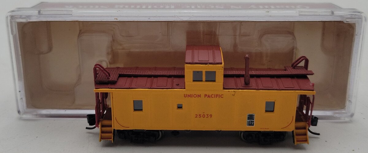 Centralia Car Shops CCS6066-04 N Scale Union Pacific Caboose #25039 EX/Box