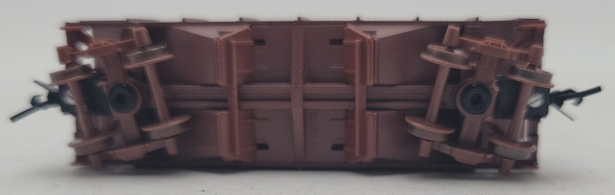 Micro-Trains 05654340 N SP 33' Rib Sides Twin Bay Hopper with Coal Load #460676 LN/Box