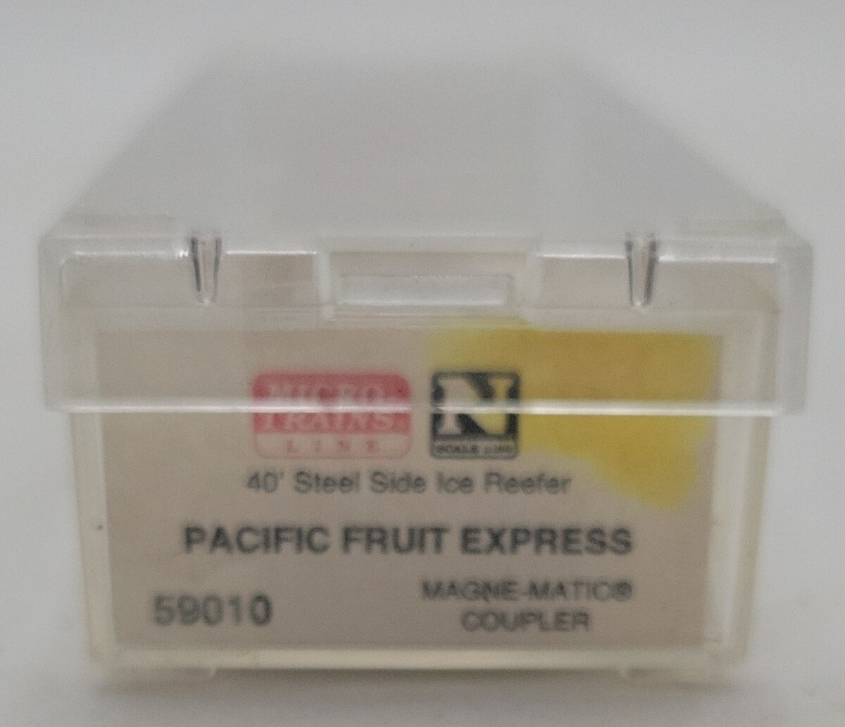 Micro-Trains 05900010 N Pacific Fruit Express 40' Steel Side Ice Reefer #40400 EX/Box