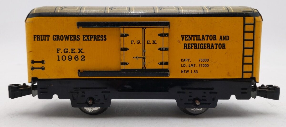 Marx 10962 Vintage O Fruit Growers Express Tin Litho Boxcar VG