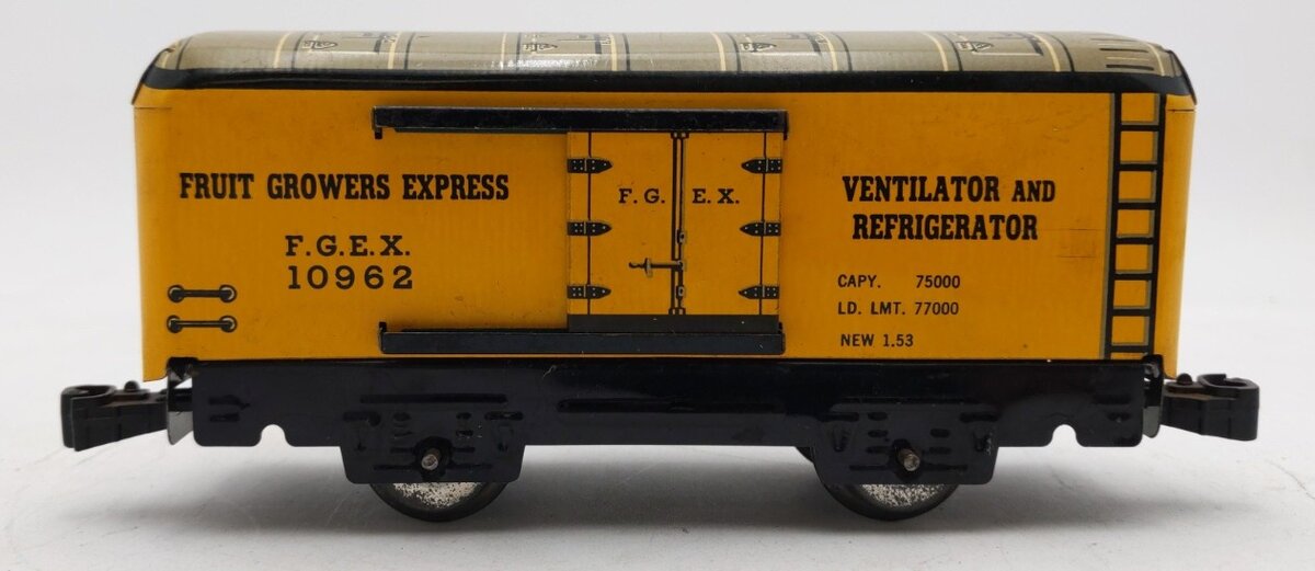 Marx 10962 Vintage O Fruit Growers Express Tin Litho Boxcar VG