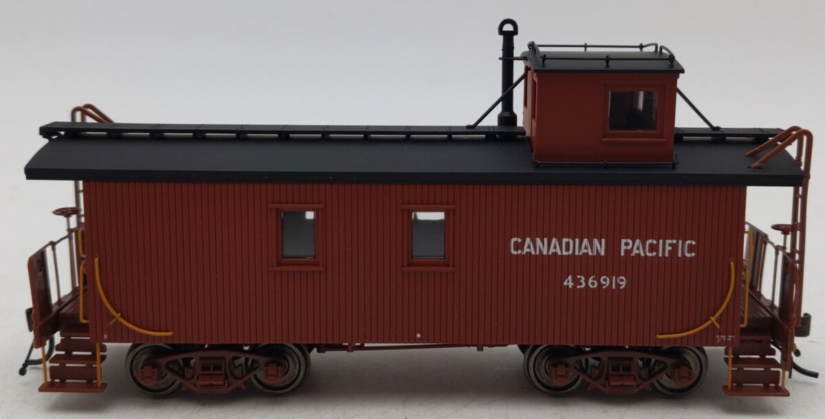 True Line Trains 301119 HO Scale Canadian Pacific Caboose #436919 EX/Box
