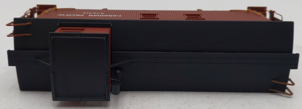 True Line Trains 301119 HO Scale Canadian Pacific Caboose #436919 EX/Box