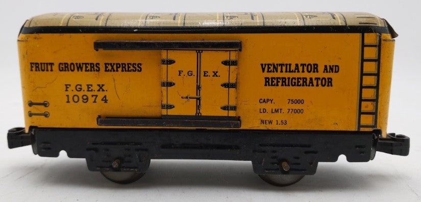 Marx 10974 Vintage O Fruit Growers Express Tin Litho Boxcar