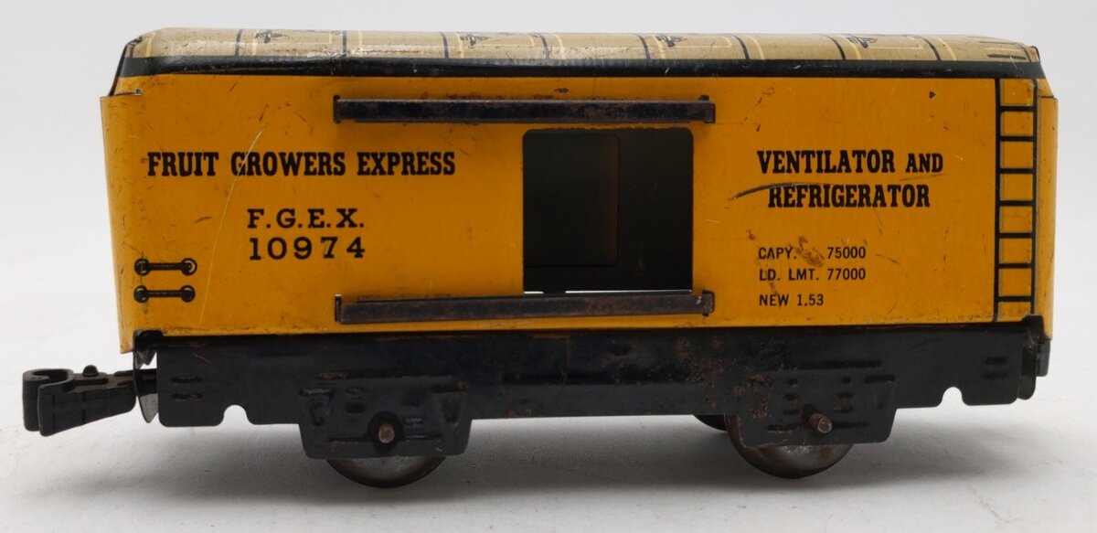 Marx 10974 Vintage O Fruit Growers Express Tin Litho Boxcar