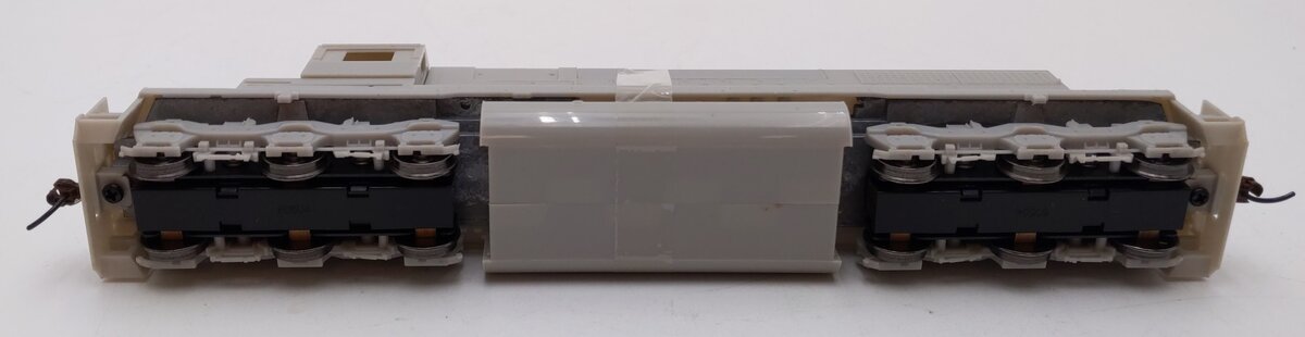 Athearn ATH98773 HO Scale Undecorated SD39 Diesel Locomotive LN/Box
