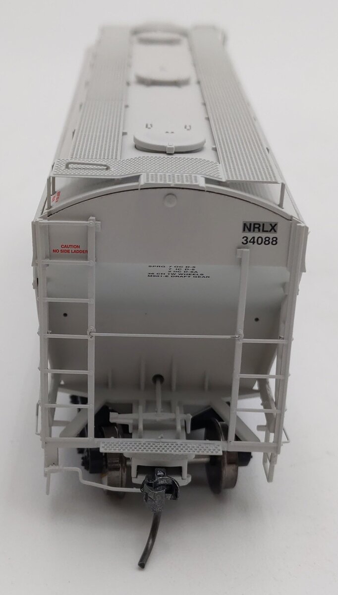 American Limited Models 1086 HO NRLX Ciment Québec 2-Bay Covered Hopper #34088 LN/Box