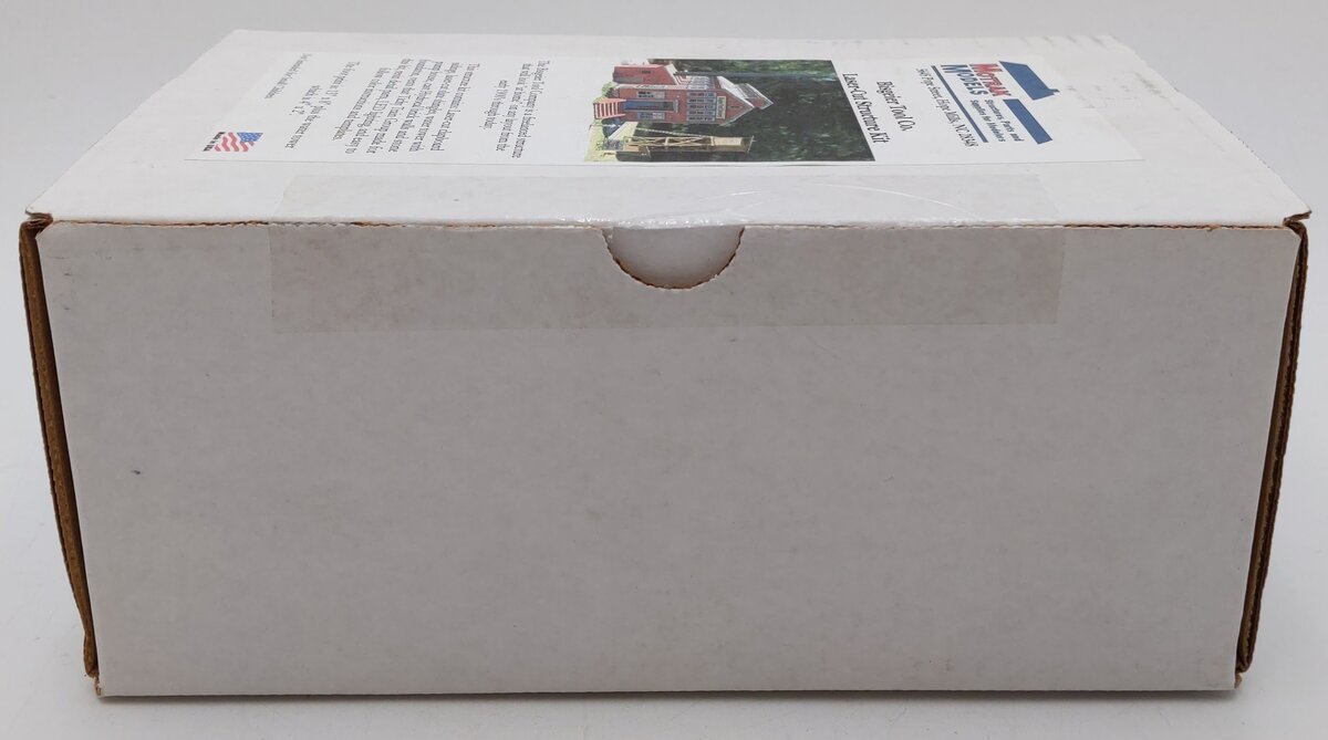 Motrak Models 87802 HO Scale Bisgeier Tool Company Laser-Cut Structure Kit NIB