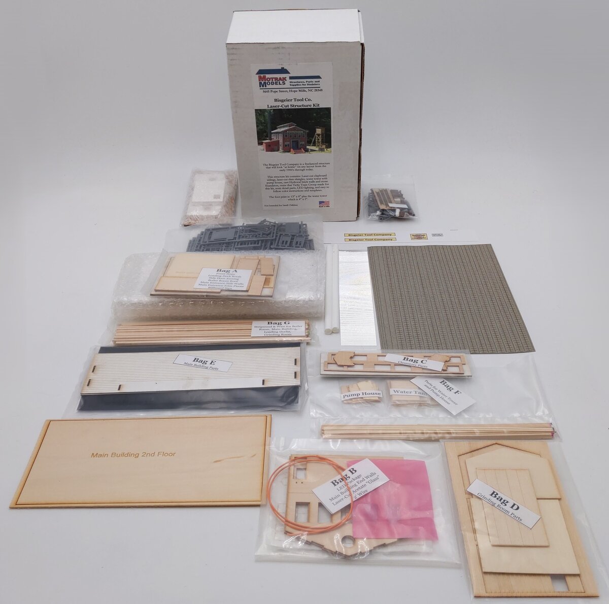 Motrak Models 87802 HO Scale Bisgeier Tool Company Laser-Cut Structure Kit NIB