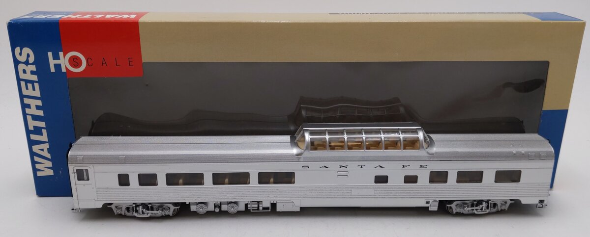 Walthers 932-6485 HO Scale Santa Fe 85' Budd Dome Coach LN/Box