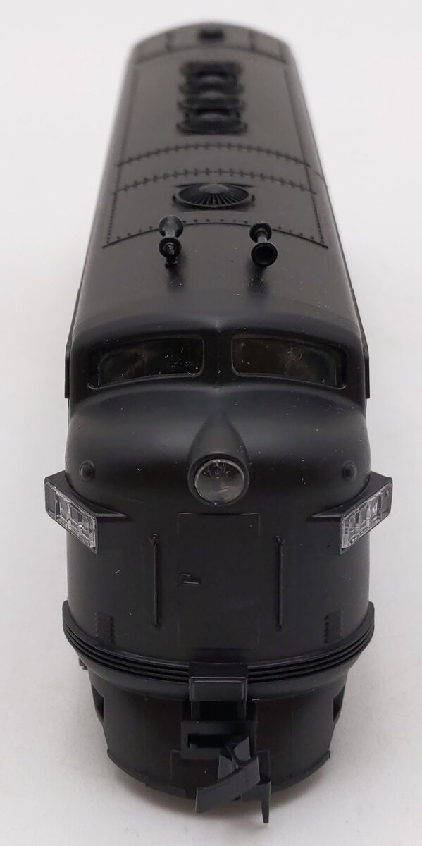 Atlas 7045 HO Scale Undecorated FP7 Diesel Locomotive EX/Box