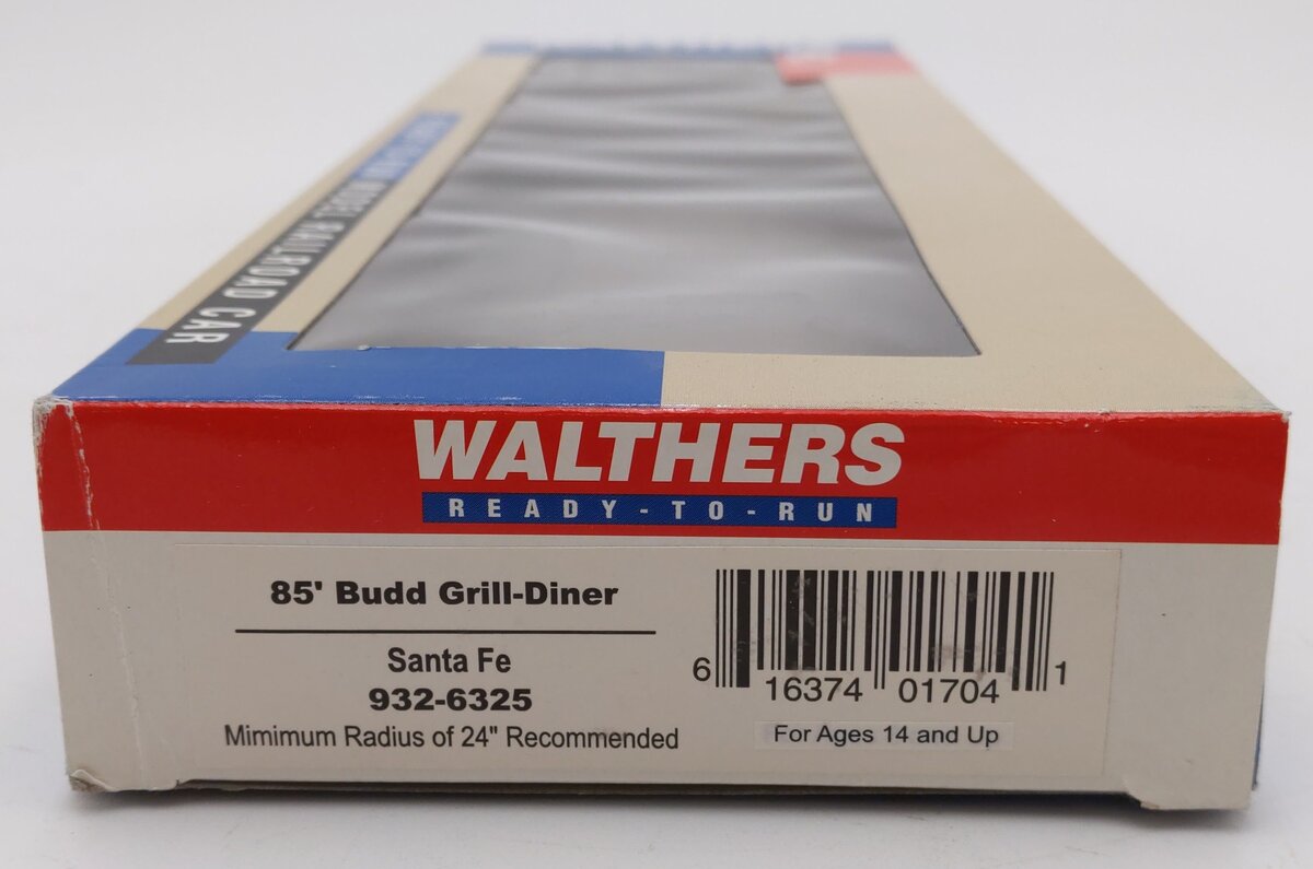 Walthers 932-6325 HO Scale Santa Fe 85' Budd Grill Diner Car LN/Box