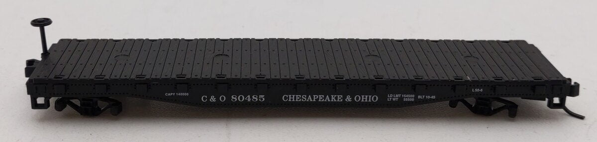 Atlas 38034 N Scale Chesapeake & Ohio 50' Flatcar w/Stakes #80485 EX/Box