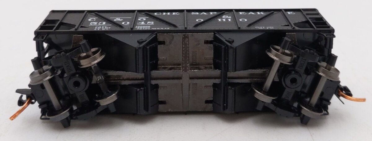 Micro-Trains 05700070 N Scale C&O 33' Twin Bay Composite Side Hopper #53048 LN/Box