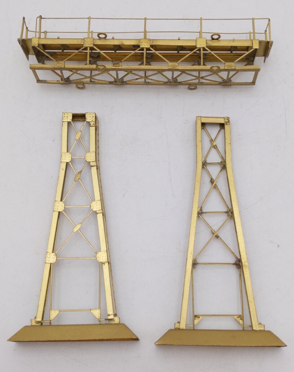 NJ International SB-2T HO Scale BRASS Two Track Signal Bridge EX/Box